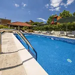 Dvori Vi Kovi-seven Bedroom With Swimming Pool Villa *